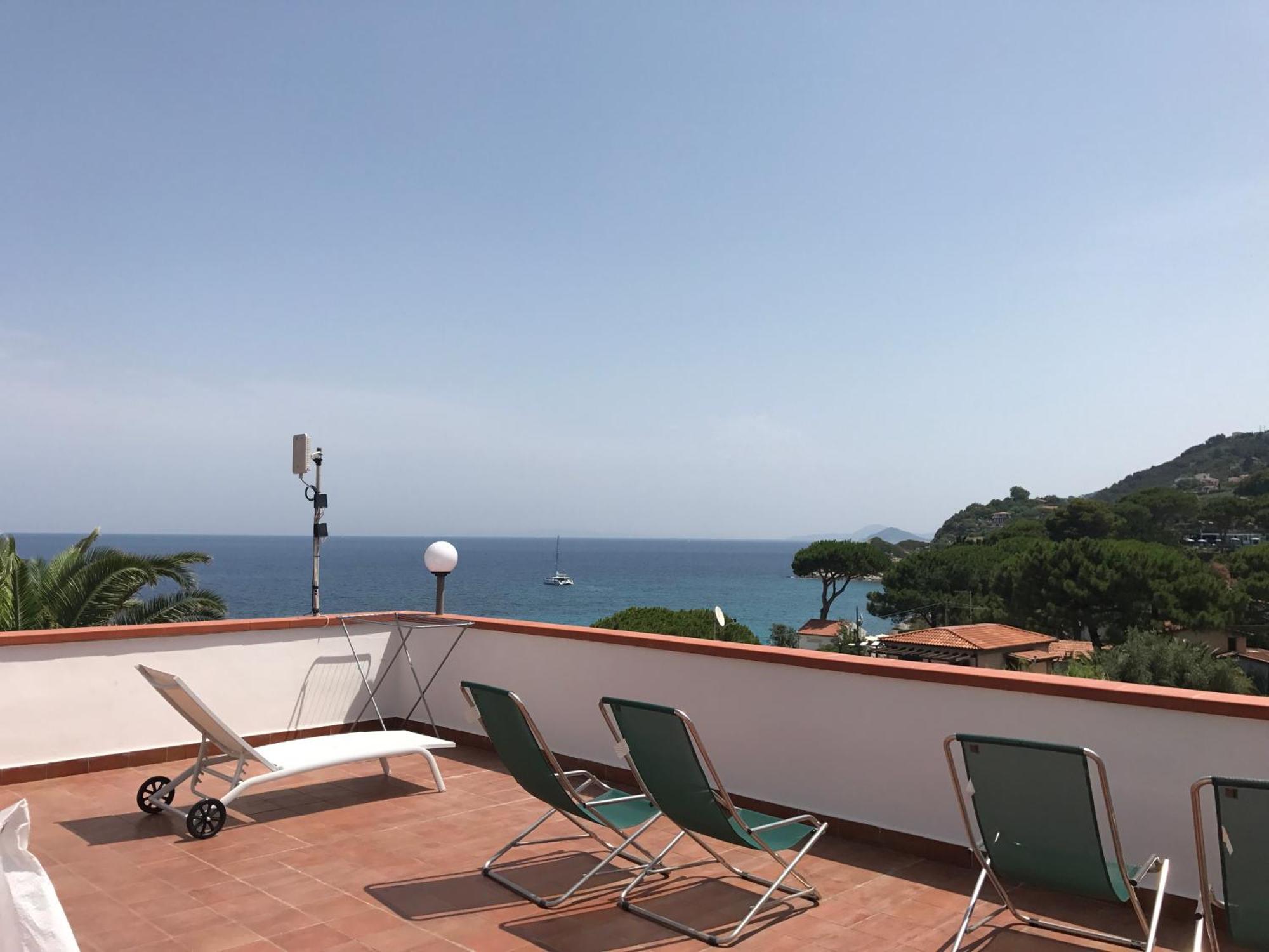 Bed and Breakfast La vela del veliero SantʼAndrea Esterno foto